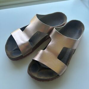 Rose gold birkenstock papillio sandals, sz 39 sz 9